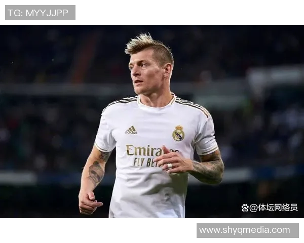 历史足球巨星排名揭晓谁将成为永恒的传奇之王